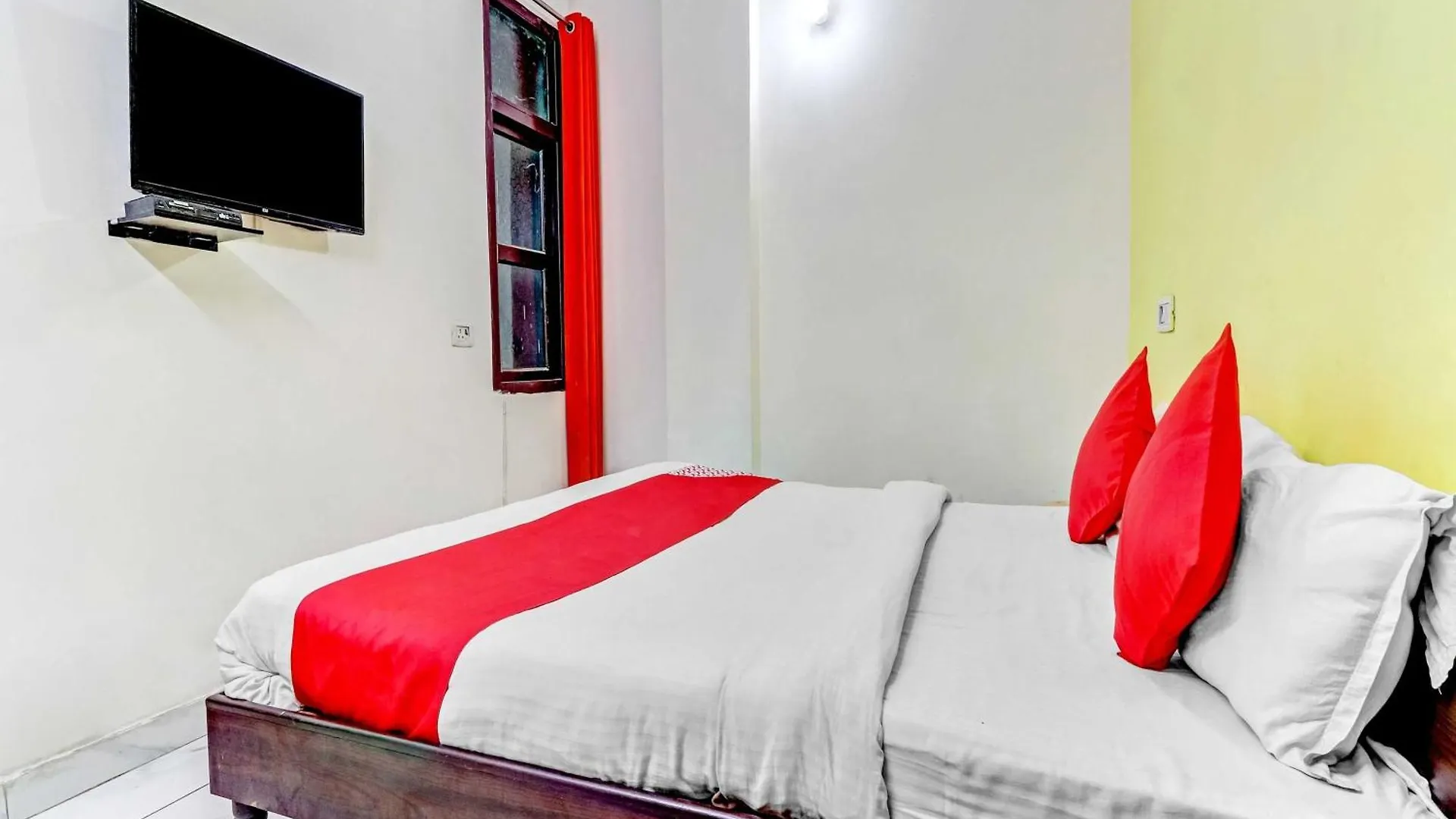 Hotel O Cozy Stay contacts